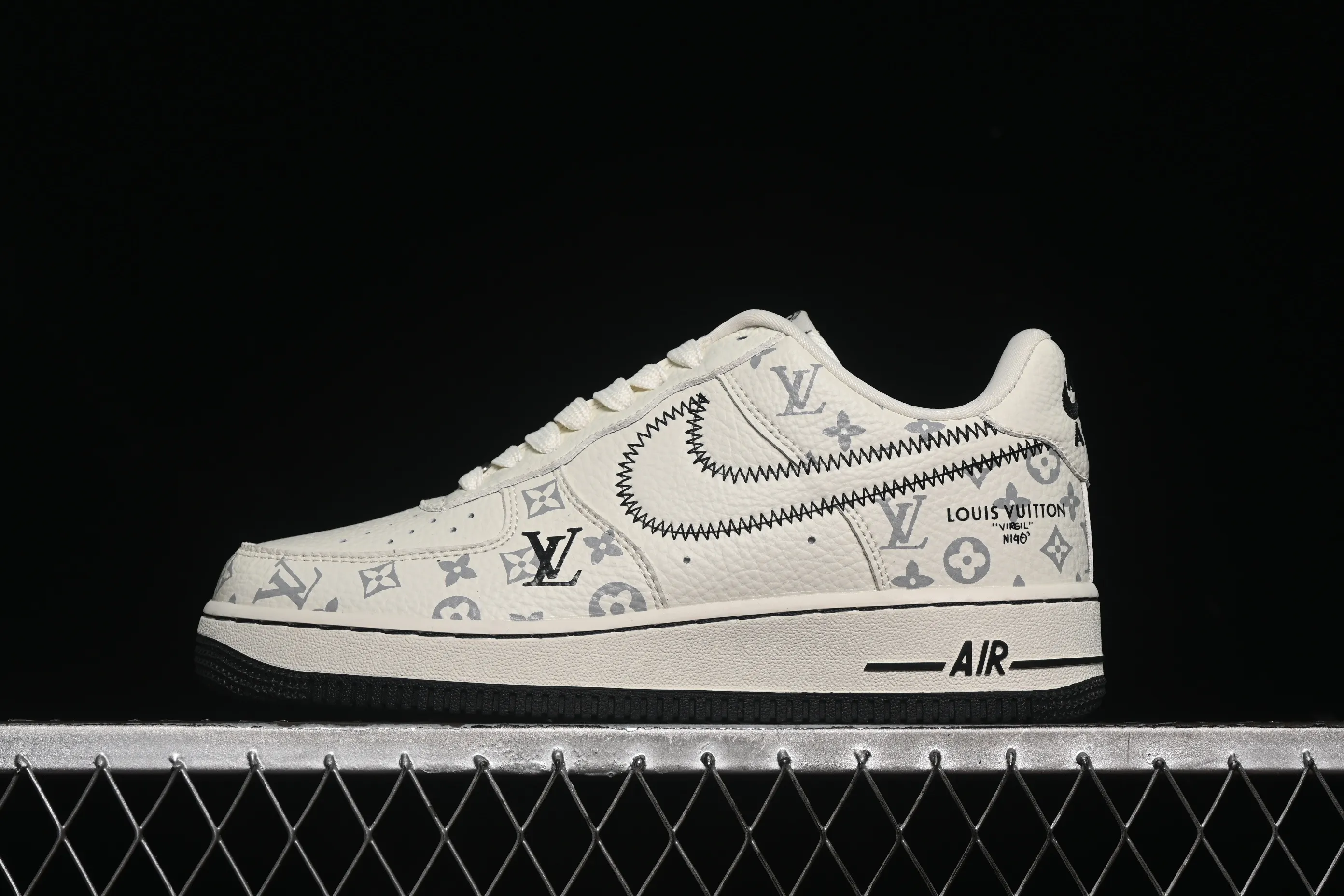 All categories Nk Air Force 1 Air Force series Nk Air Force 1 Low Air Force low-top Nike Air Force 1'07 Low LV joint beige black line Air Force 1 low-top casual sneakers SC0601-557